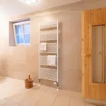 בית נופש Meets Hues ניבלום